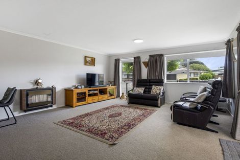 Photo of property in 8b Alexander Place, Otaki, 5512
