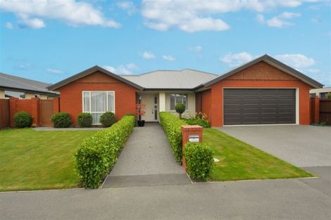 Photo of property in 6 Augustine Drive, Aidanfield, Christchurch, 8025