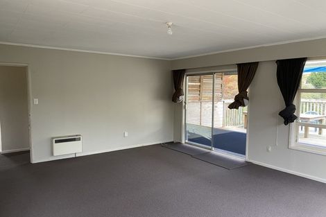 Photo of property in 27 O'halloran Road, Howick, Auckland, 2014