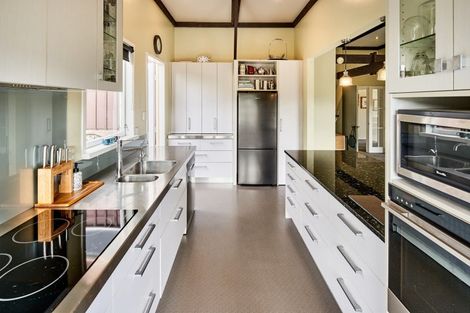 Photo of property in 21 Rochester Street, Wilton, Wellington, 6012