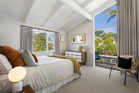 Photo of property in 194b Queen Street, Northcote Point, Auckland, 0627