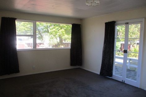 Photo of property in 76 Helena Street, Massey, Auckland, 0614