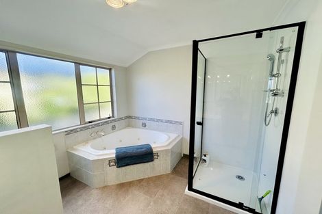 Photo of property in 35 Stanley Drive, Lynmore, Rotorua, 3010