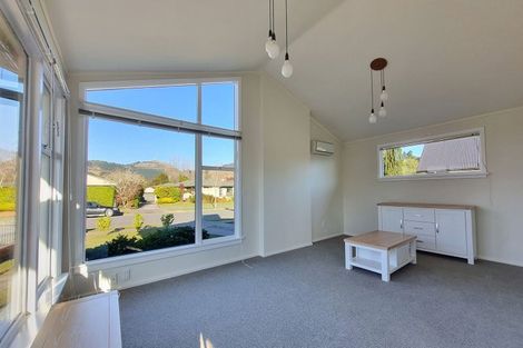 Photo of property in 16 Waiau Street, Cracroft, Christchurch, 8025