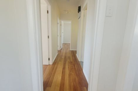 Photo of property in 21 Dimock Street, Titahi Bay, Porirua, 5022