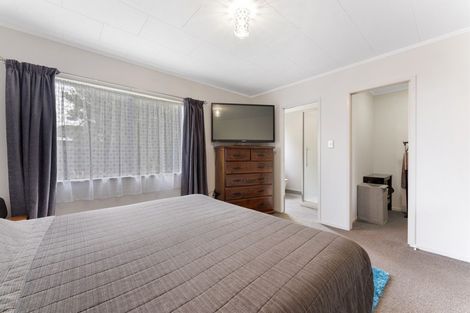 Photo of property in 26 Dalwood Grove, Highbury, Palmerston North, 4412