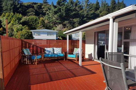 Photo of property in 15 Trelawney Road, Wainuiomata, Lower Hutt, 5014