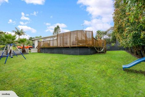 Photo of property in 25 Broadfield Street, Massey, Auckland, 0614