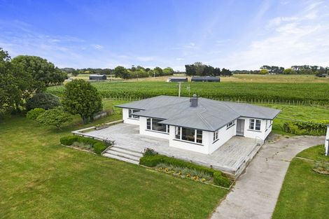 Photo of property in 55 Hansens Line, Newbury, Palmerston North, 4475