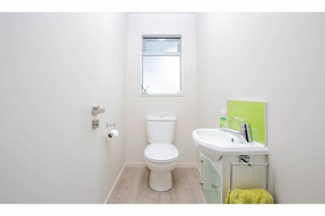 Photo of property in 3 Tussock Place, Stoke, Nelson, 7011