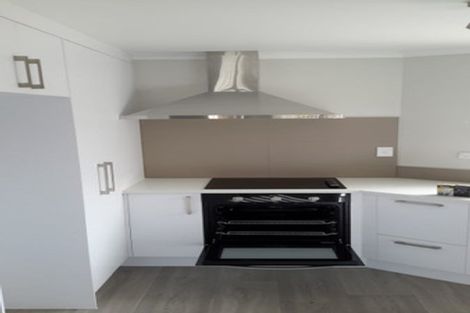 Photo of property in 13a Arimu Road, Papakura, 2110