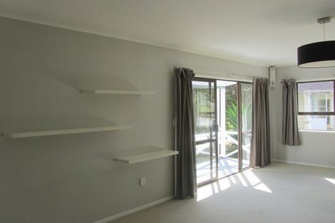 Photo of property in 75 Oaktree Avenue, Browns Bay, Auckland, 0630
