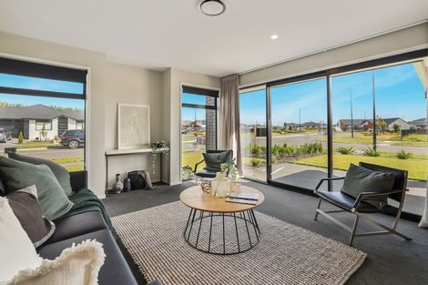 Photo of property in 16 Whitburn Avenue, Halswell, Christchurch, 8025