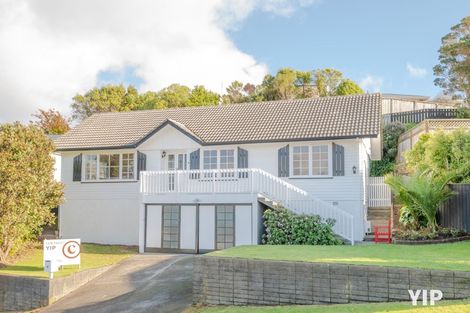 Photo of property in 4 Kimball Place, Johnsonville, Wellington, 6037