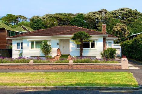 Photo of property in 27 Atkin Avenue, Mission Bay, Auckland, 1071