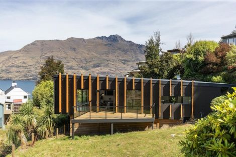 Photo of property in 5c Aspen Grove, Fernhill, Queenstown, 9300