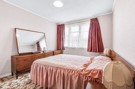 Photo of property in 22 Paul Crescent, Fairfield, Hamilton, 3214