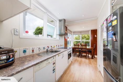 Photo of property in 1/22 Larnoch Road, Henderson, Auckland, 0610