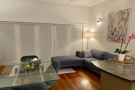 Photo of property in 1/135 Onewa Road, Northcote, Auckland, 0627