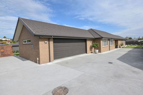 Photo of property in 12 Heathfield Drive, Mosgiel, 9024