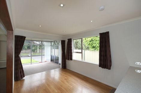 Photo of property in 3 Trigg Crescent, Taradale, Napier, 4112