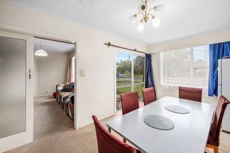 Photo of property in 2/22 Hillcrest Avenue, Hillcrest, Auckland, 0627
