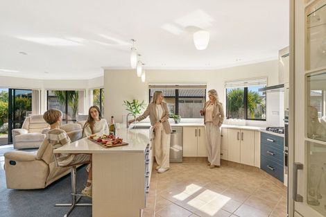 Photo of property in 28 Laguna Key, Papamoa Beach, Papamoa, 3118