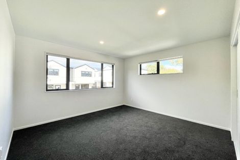 Photo of property in 44a Sylvan Crescent, Te Atatu South, Auckland, 0610
