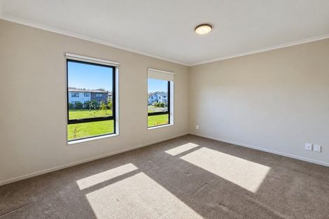 Photo of property in 7 Taiaapure Street, Weymouth, Auckland, 2103