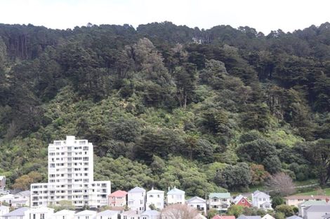 Photo of property in Summit Apartments, 29/184 Molesworth Street, Thorndon, Wellington, 6011