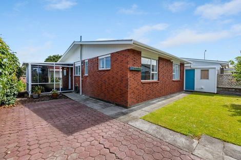 Photo of property in 1/214 Coronation Avenue, Welbourn, New Plymouth, 4310