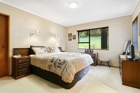 Photo of property in 161 Shaw Road, Oratia, Auckland, 0604