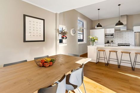 Photo of property in 53 Avenue Road, West End, Timaru, 7910