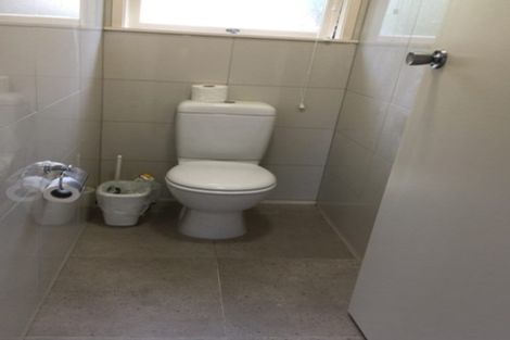 Photo of property in 38 Marlborough Avenue, Glenfield, Auckland, 0629