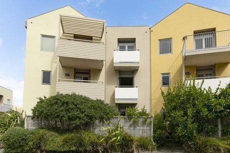 Photo of property in Marrakech Cafe, 88/305 Evans Bay Parade, Hataitai, Wellington, 6021