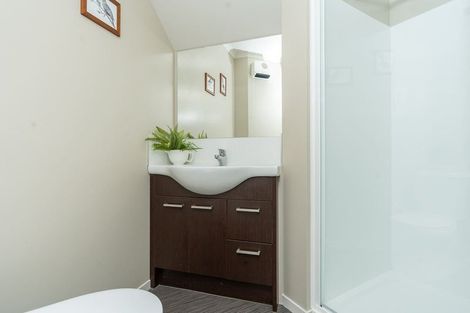 Photo of property in 18c Kelvin Place, Hamilton East, Hamilton, 3216