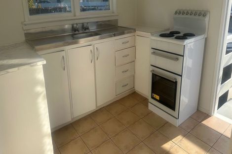 Photo of property in 1/4 Harris Road, Mount Wellington, Auckland, 1051