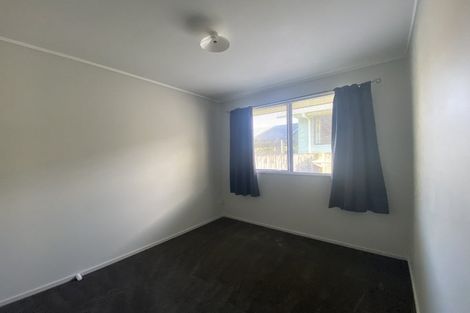 Photo of property in 33 Otanerua Road, Hatfields Beach, Orewa, 0931