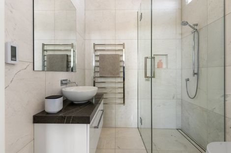 Photo of property in 39 Lawrence Street, Herne Bay, Auckland, 1011