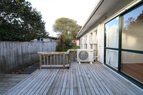 Photo of property in 71 Kay Drive, Blockhouse Bay, Auckland, 0600