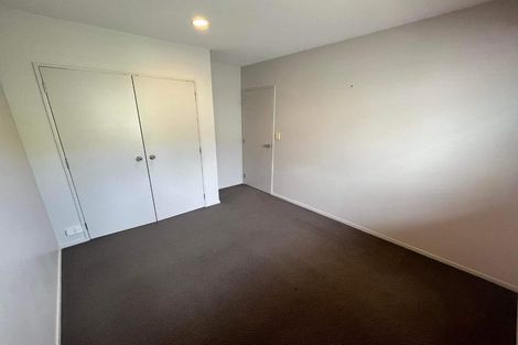 Photo of property in 19 Lake Panorama Drive, Henderson, Auckland, 0612