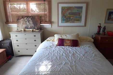 Photo of property in 103 Messenger Terrace, Oakura, 4314