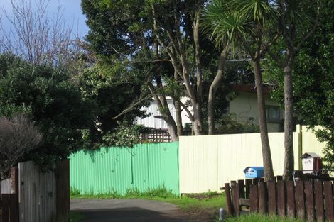 Photo of property in 1/29 Arlette Place, Massey, Auckland, 0614