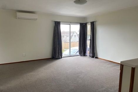 Photo of property in 2/48 Archmillen Avenue, Pakuranga Heights, Auckland, 2010