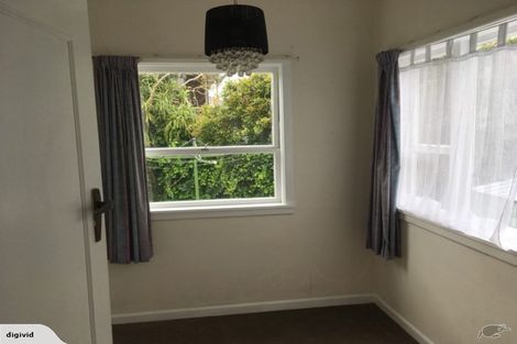 Photo of property in 1 Waiau Street, Torbay, Auckland, 0630