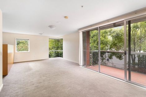Photo of property in 21 Cambridge Terrace, Christchurch Central, Christchurch, 8013