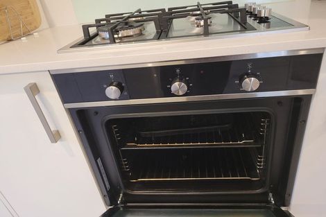 Photo of property in 16 Kutukutu Street, Takanini, 2112