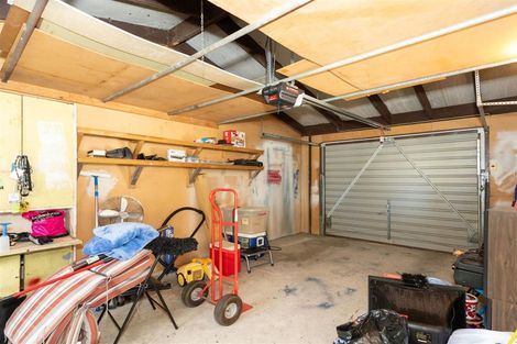 Photo of property in 27 Charles Street, Levin, 5510