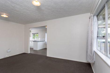 Photo of property in 45 Borich Road, Sunnyvale, Auckland, 0612