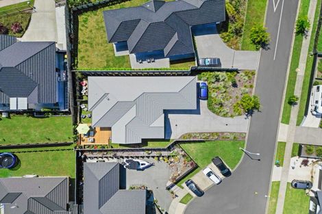 Photo of property in 4 Herring Place, Omokoroa, 3114